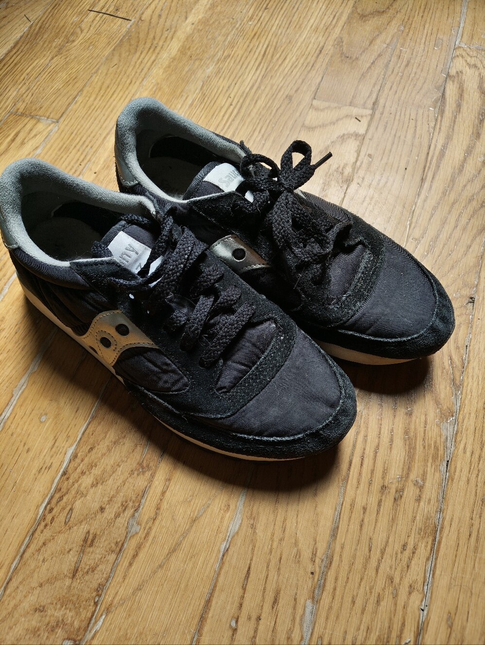 Saucony Jazz Black Suede 7.5